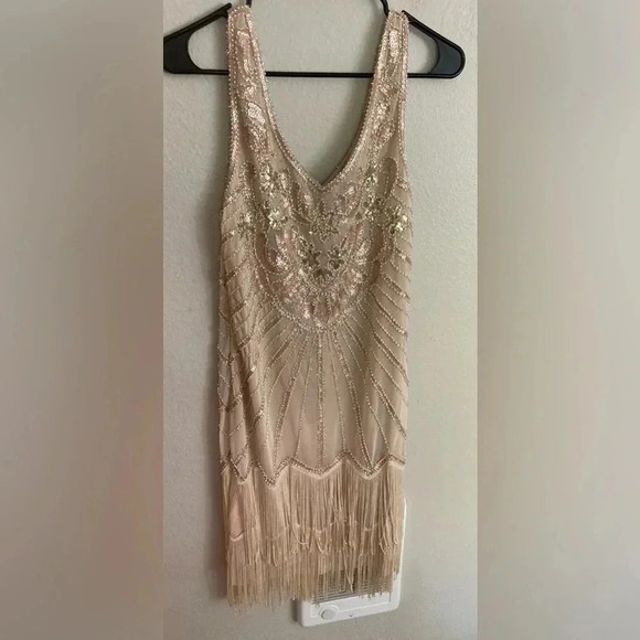 Babeyond Beaded Fringe Flapper Dress Size Medium Cream Colored - Picture 3 of 4